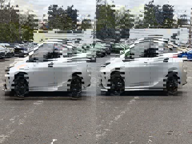 Used 2022 Toyota Prius image 2