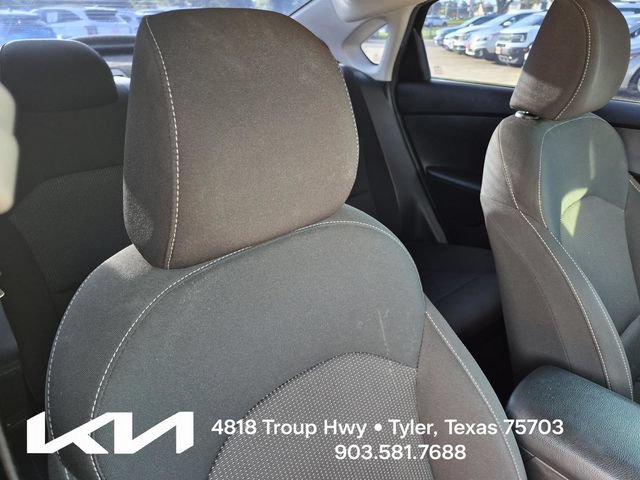 Certified 2021 Kia Forte Sedan FWD image 12
