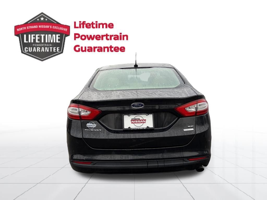Used 2013 Ford Fusion SE image 4