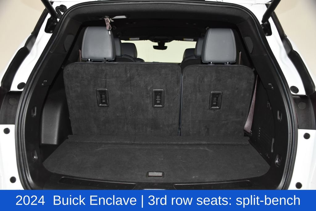 Used 2024 Buick Enclave Premium image 30