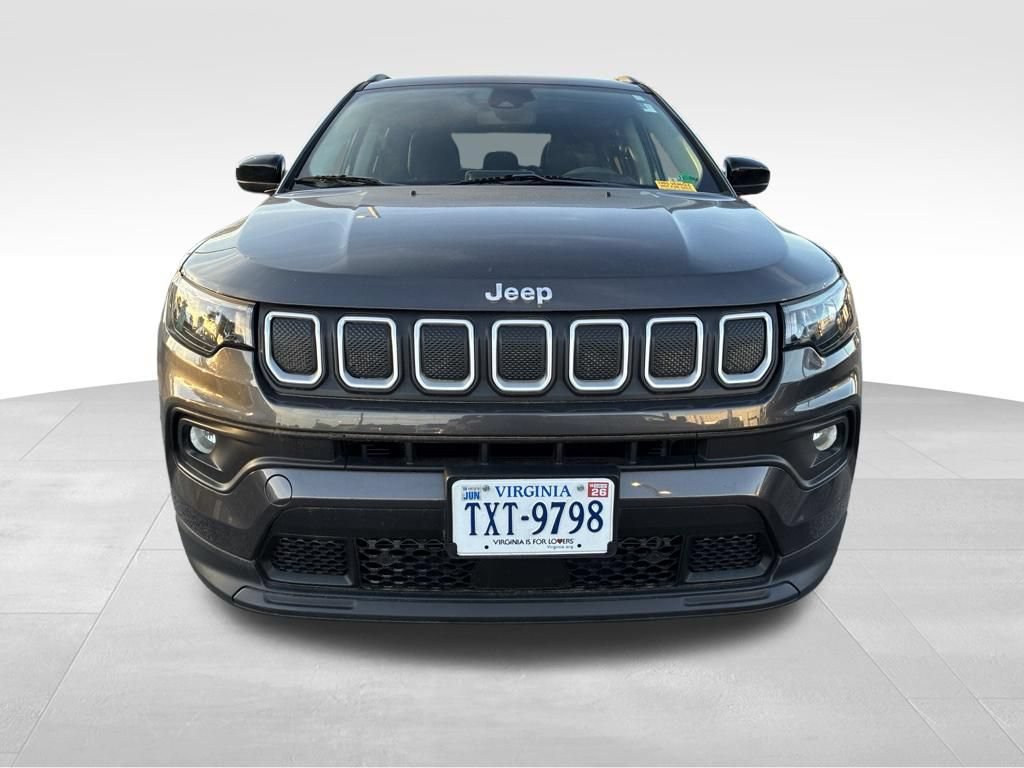 Used 2022 Jeep Compass Latitude AWD/4WD image 9