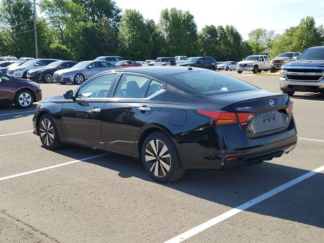 Used 2022 Nissan Altima 2.5 SV FWD image 4