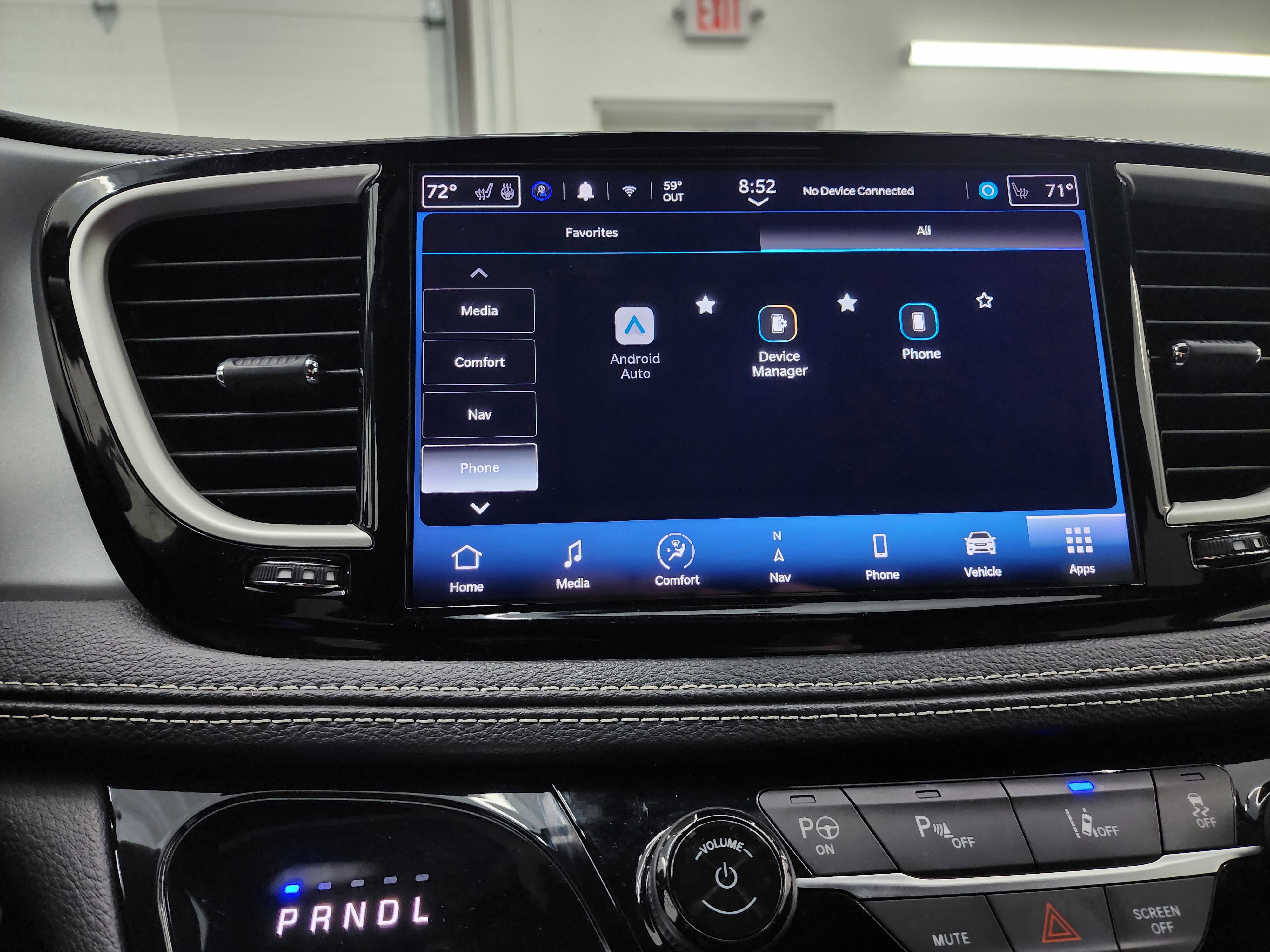 Used 2024 Chrysler Pacifica Limited image 62