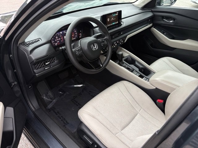 Used 2024 Honda Accord EX image 38
