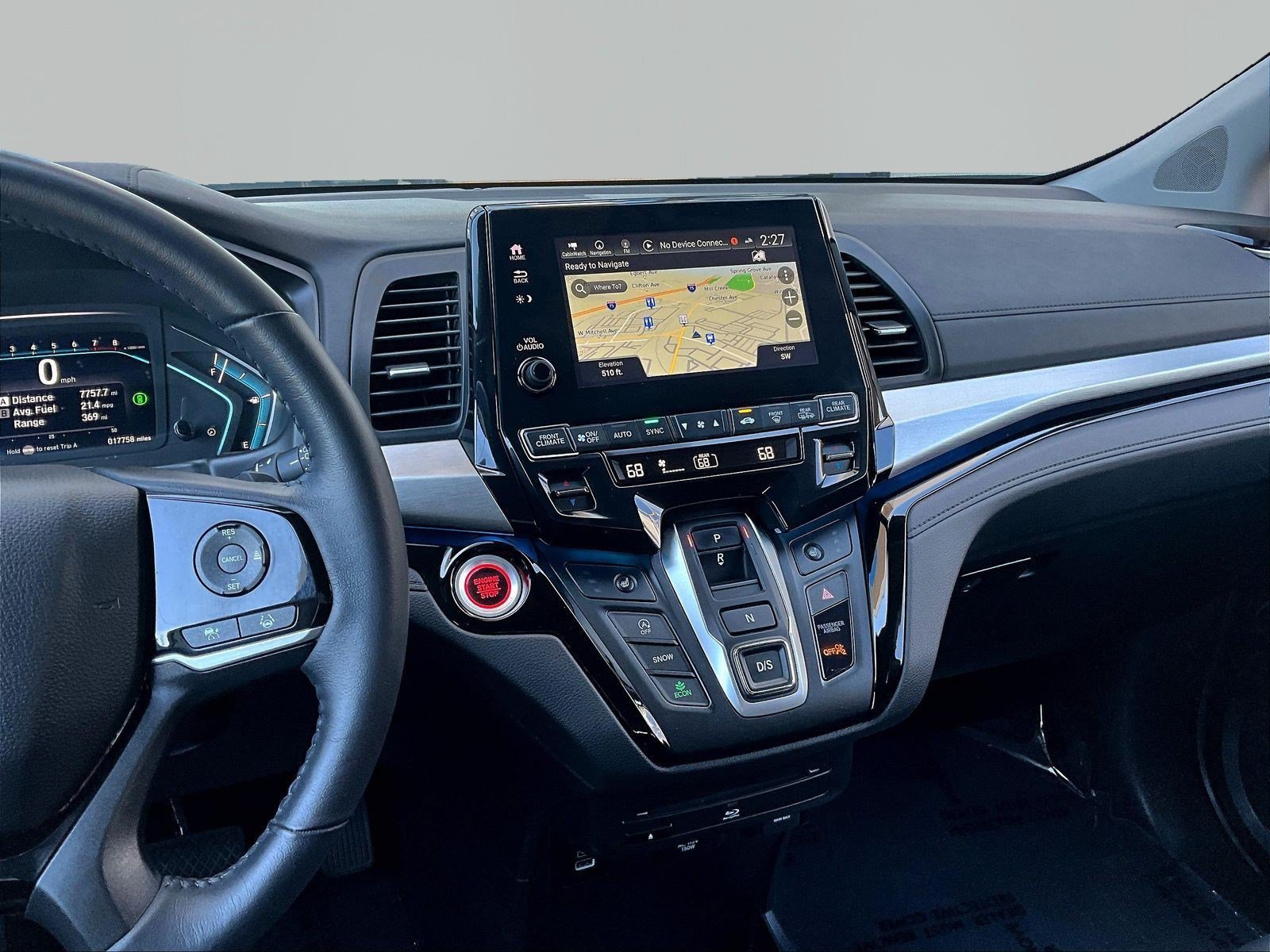 Used 2023 Honda Odyssey Touring image 9