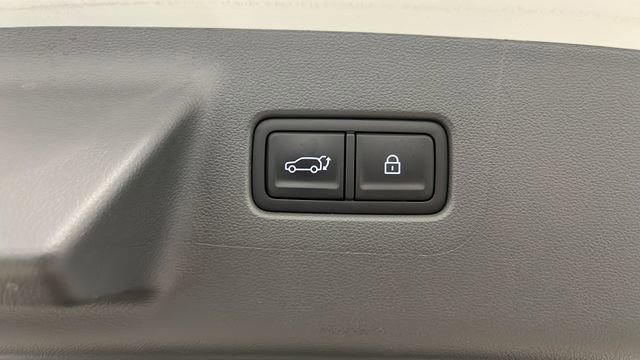 Used 2025 Hyundai Santa Fe Limited AWD/4WD image 31