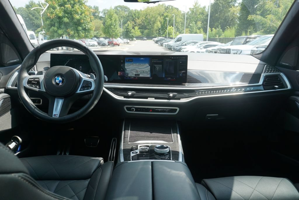 Used 2023 BMW X7 xDrive40i w/ Executive Package AWD/4WD image 29