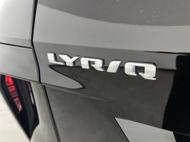 Used 2023 Cadillac Lyriq 2WD image 33