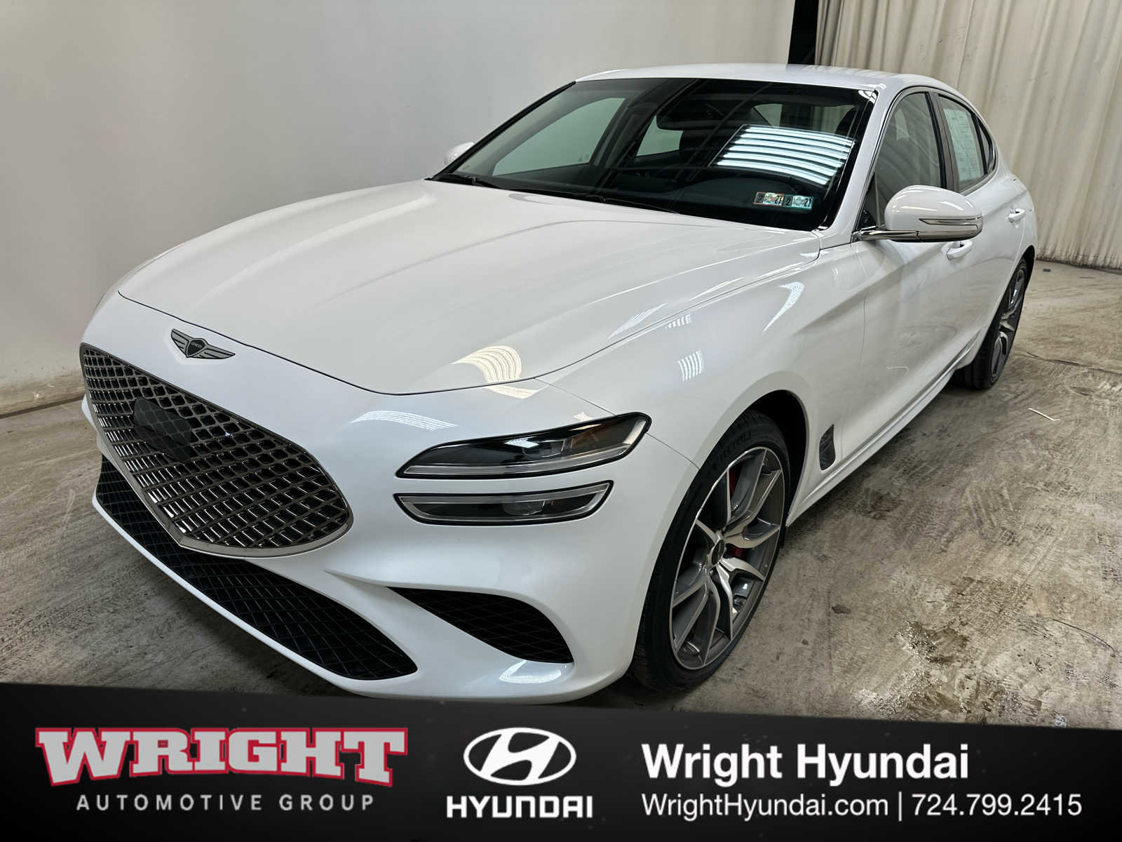 Certified 2025 Genesis G70 2.5T image 3