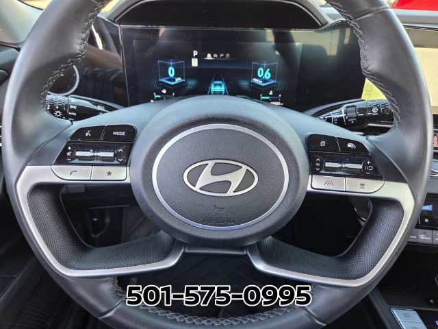 Used 2025 Hyundai Elantra SEL FWD image 34