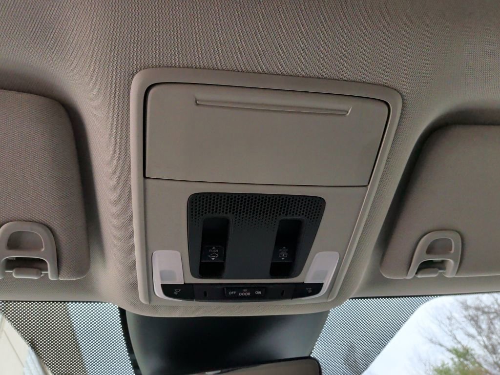 Certified 2023 Honda Pilot Touring image 26