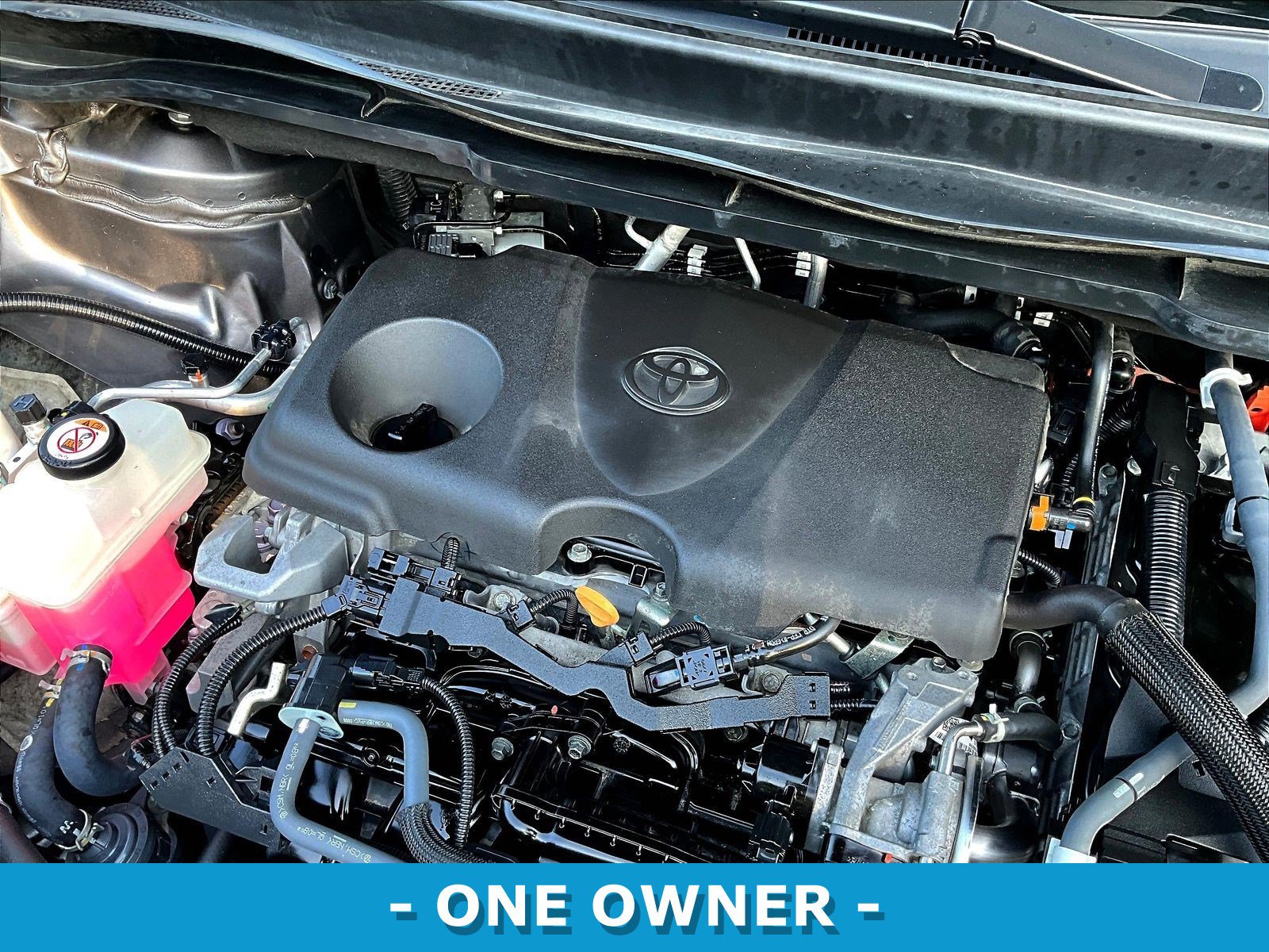 Used 2021 Toyota Sienna XLE FWD image 31