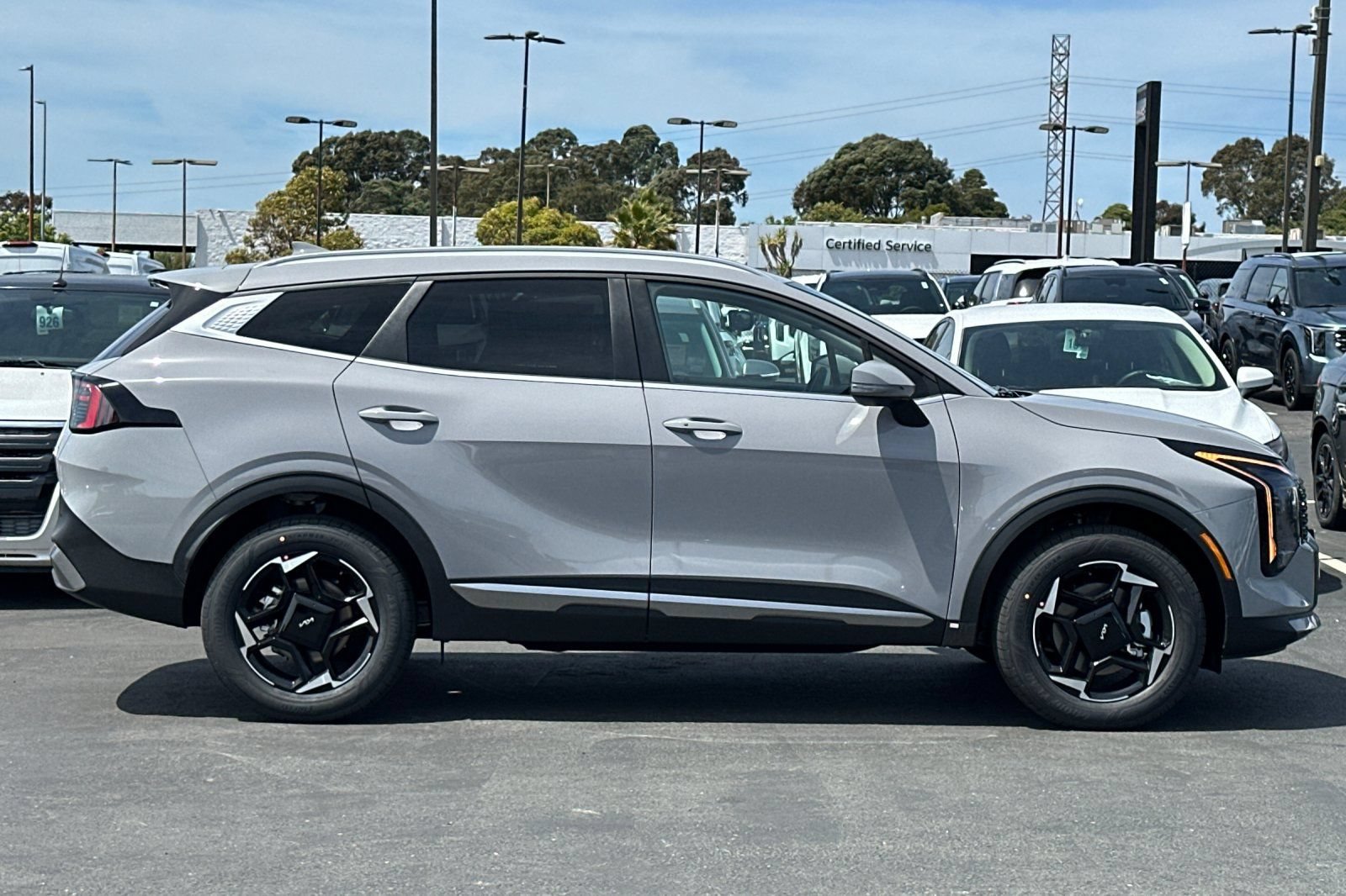 New 2026 Kia Sportage EX AWD/4WD image 3