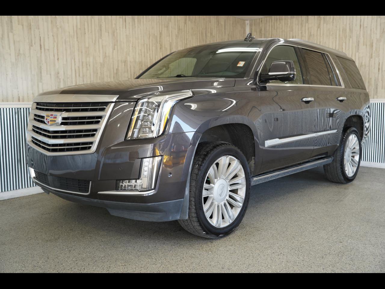 Used 2018 Cadillac Escalade Platinum image 8