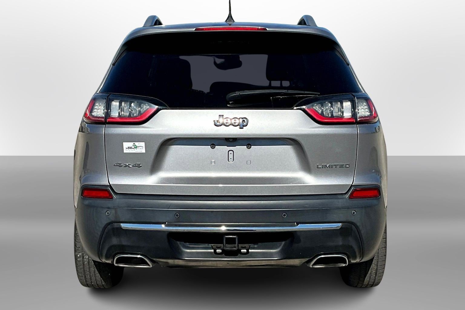 Used 2019 Jeep Cherokee Limited w/ Luxury Group AWD/4WD image 4