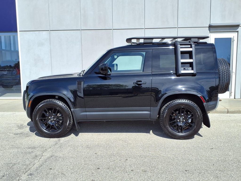 Certified 2023 Land Rover Defender 90 S AWD/4WD image 3