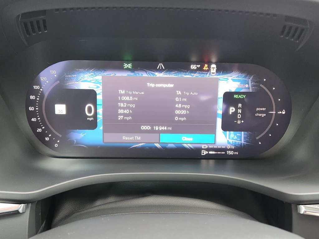 Used 2024 Volvo XC60 T8 Ultimate AWD/4WD image 7