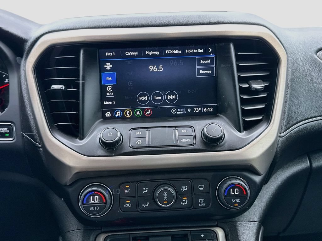 Used 2023 GMC Acadia Denali w/ Denali Ultimate Package FWD image 16