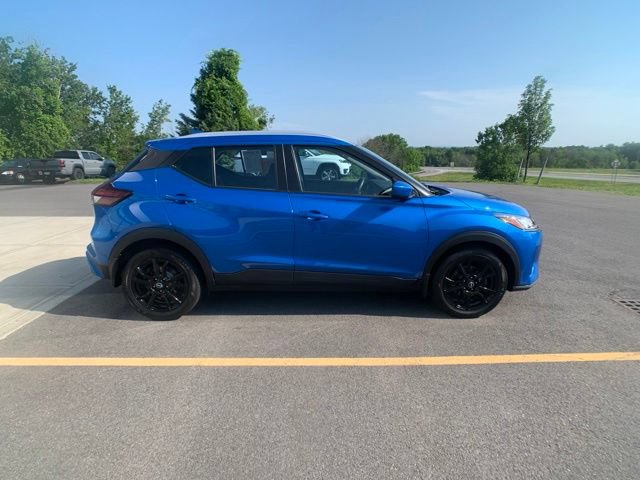 Certified 2023 Nissan Kicks SV FWD image 8