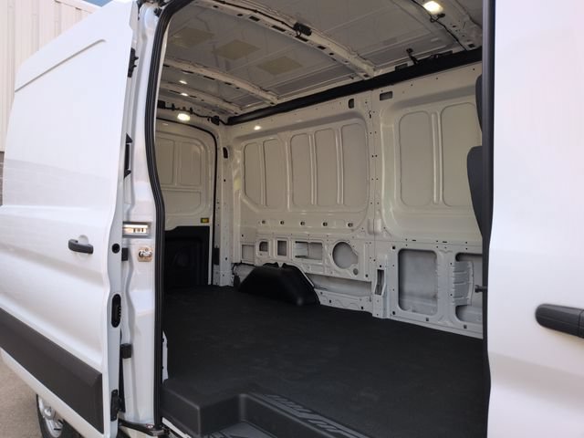 New 2026 Ford Transit 250 148 Medium Roof Extended AWD image 20