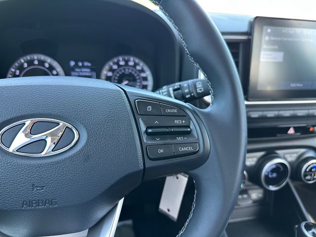 Used 2022 Hyundai Venue SEL w/ Cargo Package FWD image 22