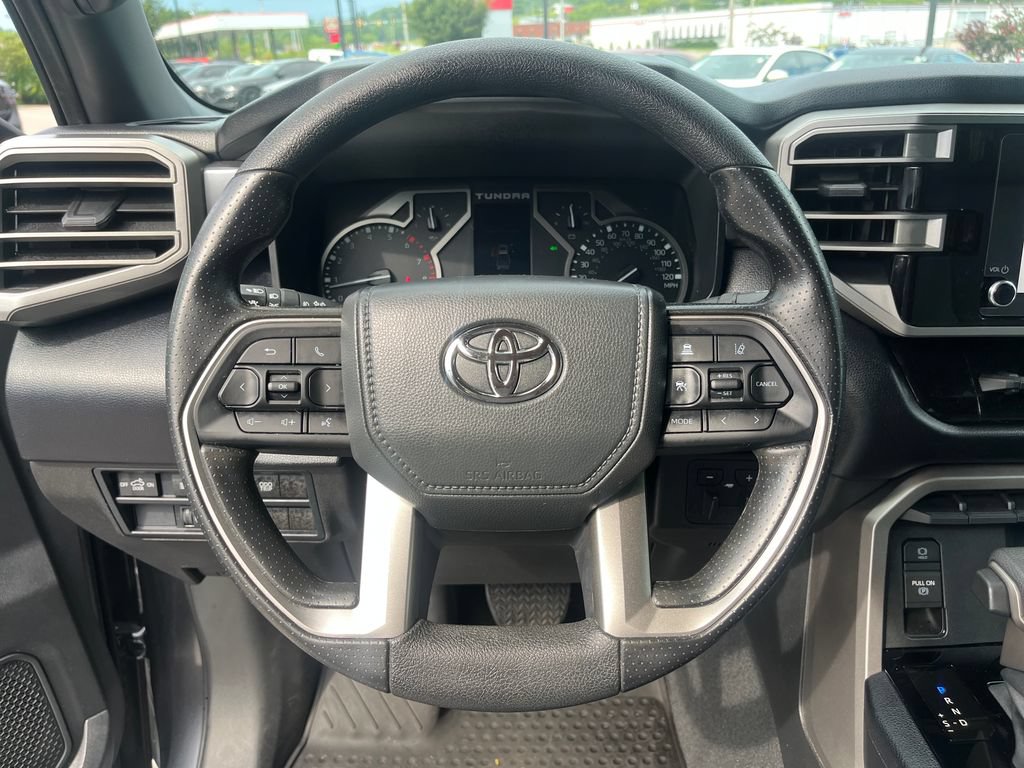 Used 2025 Toyota Tundra SR5 AWD/4WD image 24
