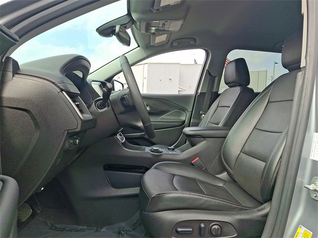 Used 2024 GMC Terrain SLT image 12