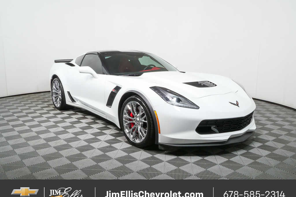 Certified 2015 Chevrolet Corvette Z06 w/ 3LZ Preferred Equipment Group image 1