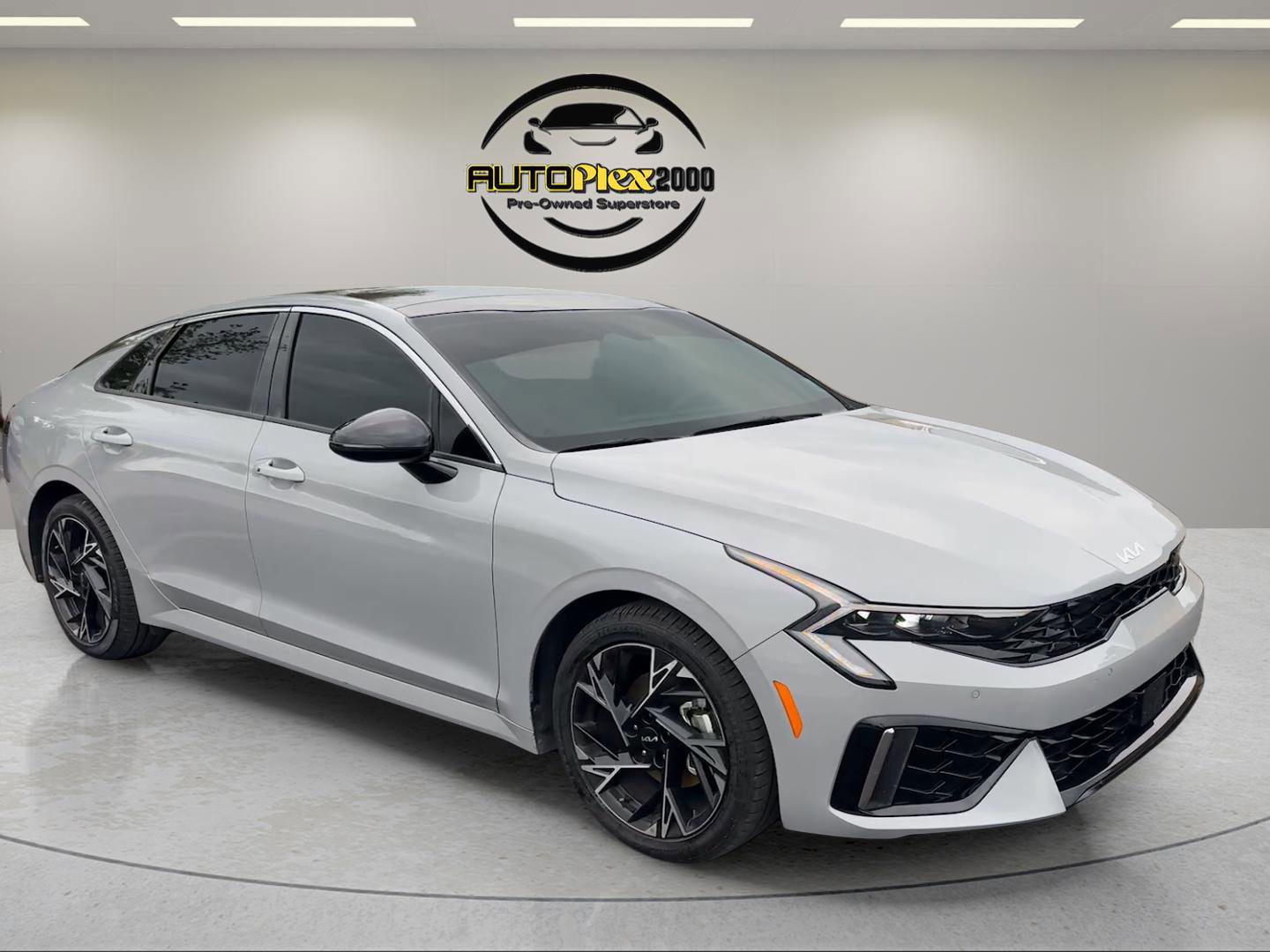 Used 2025 Kia K5 GT-Line w/ GT-Line Premium Package FWD image 1