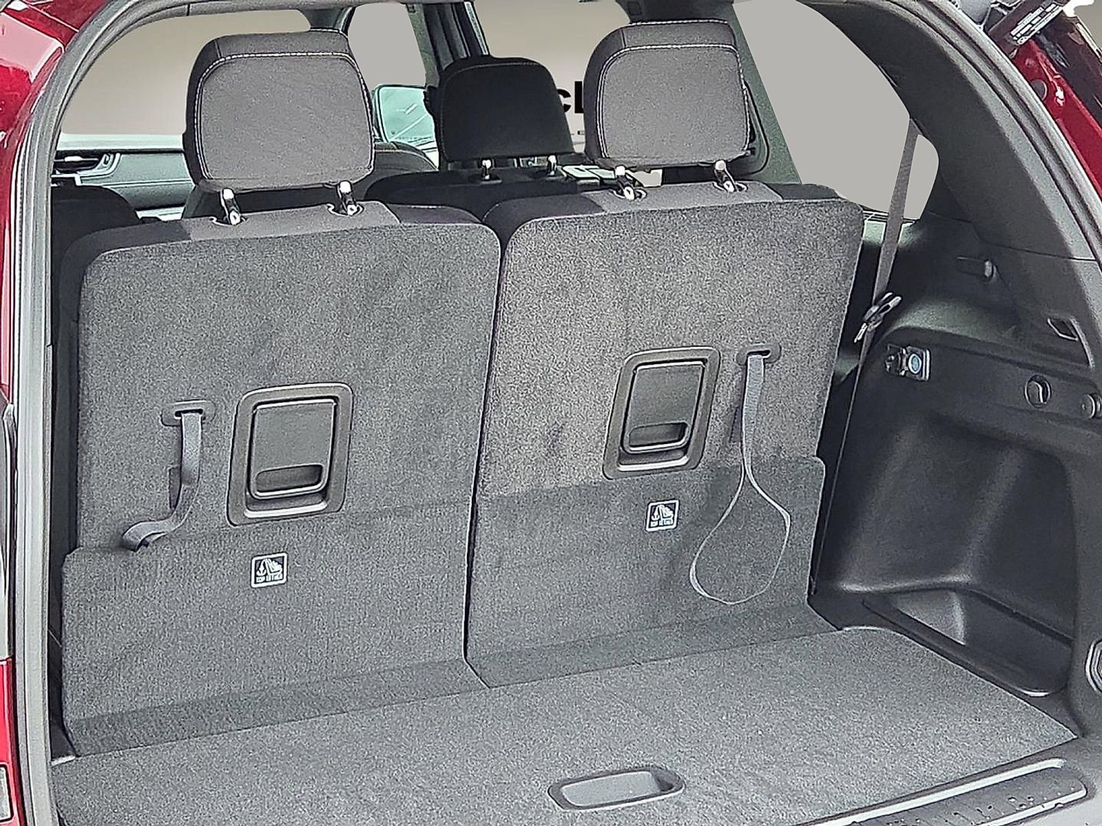 New 2025 Jeep Grand Cherokee L Laredo w/ Luxury Tech Group I image 8