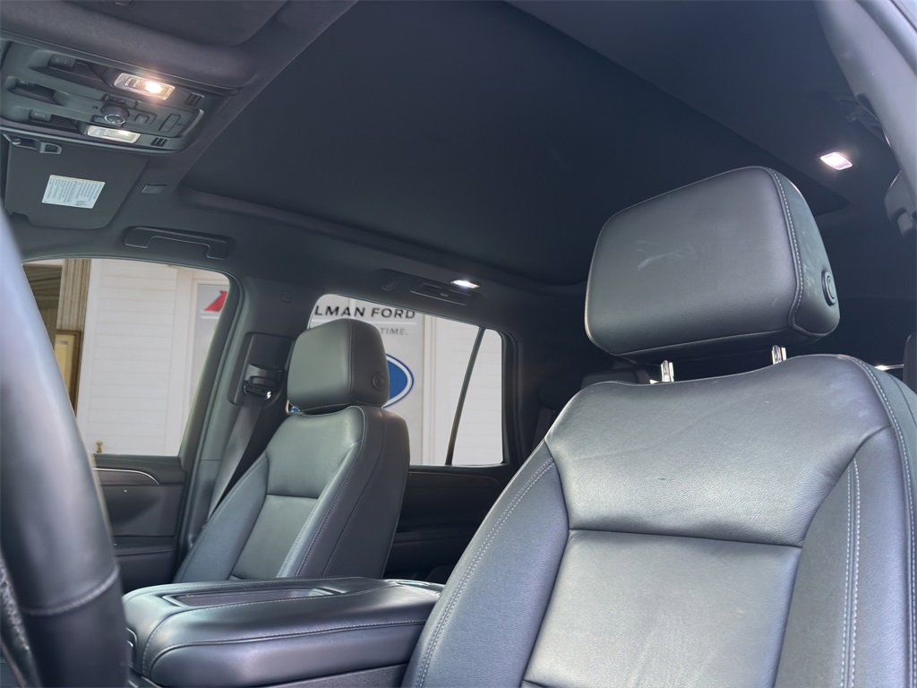 Used 2023 Chevrolet Tahoe LT w/ Luxury Package image 16