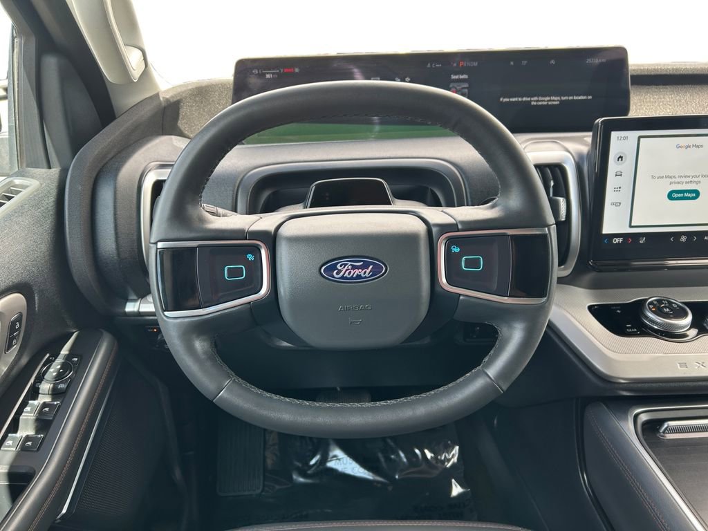 Used 2025 Ford Expedition Max Active AWD/4WD image 14