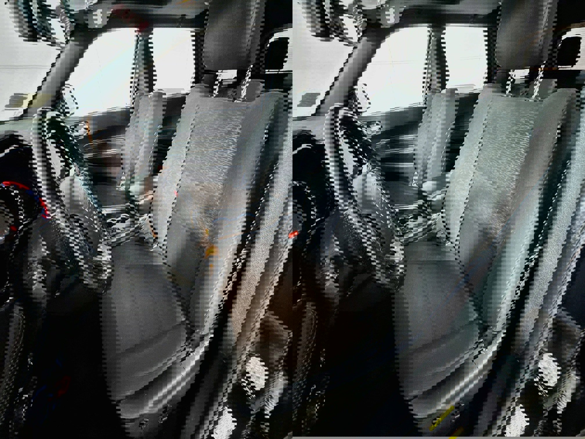 Used 2022 Dodge Durango SXT w/ Blacktop Package AWD/4WD image 13