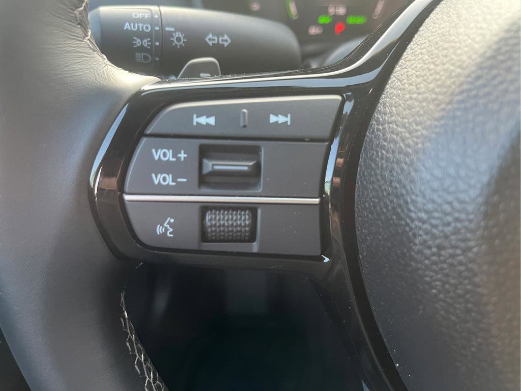 Certified 2025 Honda Civic Sport Touring image 19