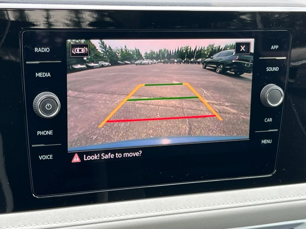 New 2026 Volkswagen Taos SE AWD/4WD image 22