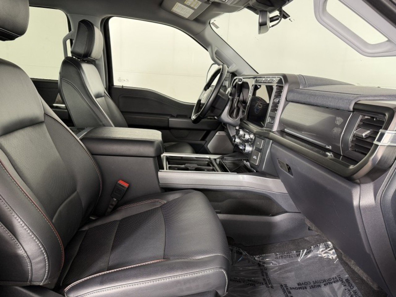 Used 2023 Ford F250 Lariat AWD/4WD image 8