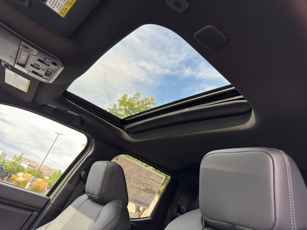 New 2025 Toyota Tacoma TRD Off-Road image 13