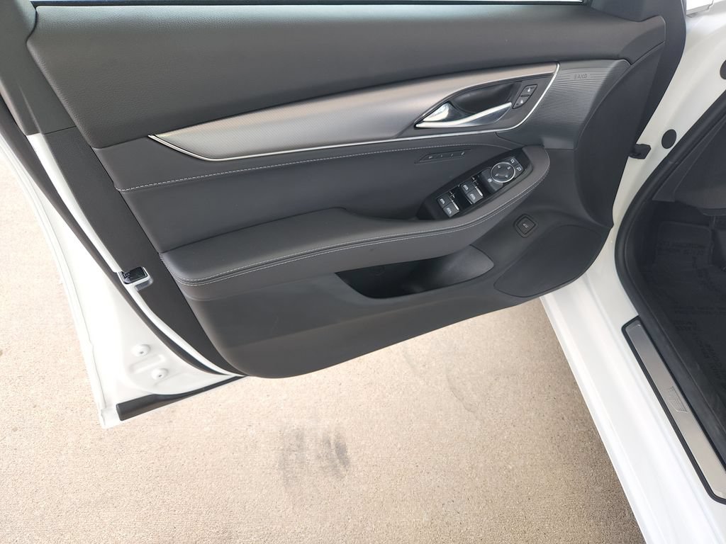 Used 2026 Cadillac CT5 Premium Luxury RWD image 30