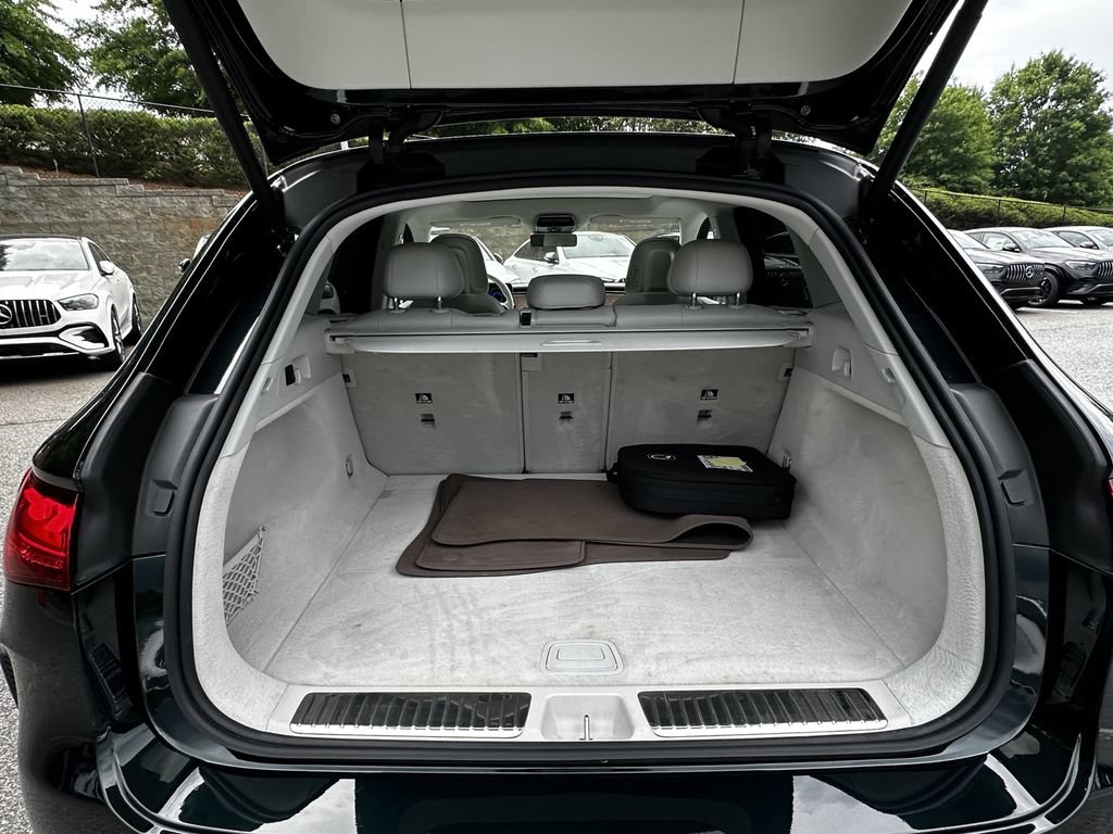 Certified 2023 Mercedes-Benz EQE 350+ 4MATIC SUV image 21