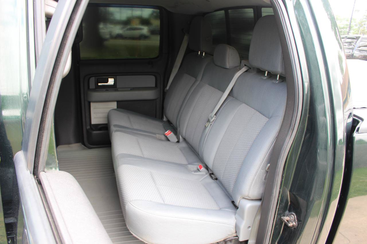 Used 2014 Ford F150 XLT w/ Equipment Group 302A Luxury AWD/4WD image 32