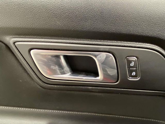Used 2023 Ford Mustang EcoBoost image 12