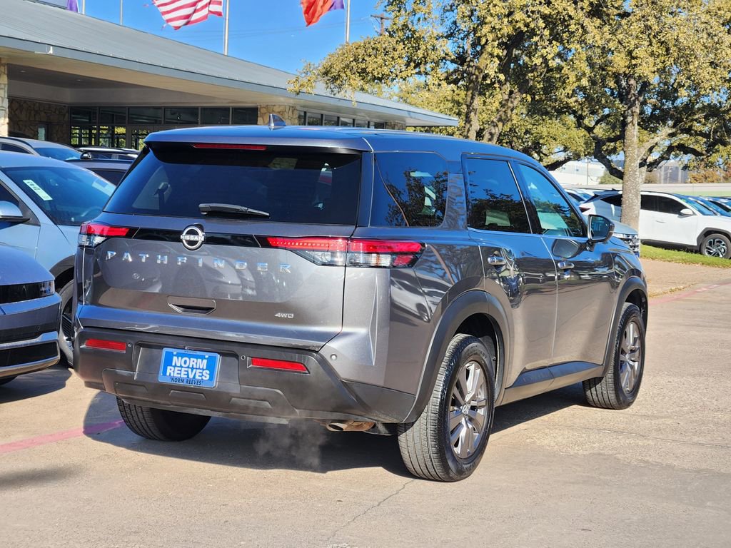 Used 2022 Nissan Pathfinder S w/ Cargo Package image 5