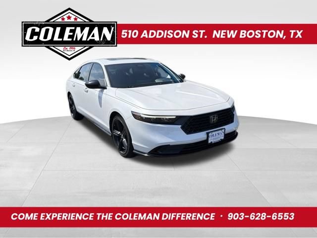 Used 2023 Honda Accord Sport image 1