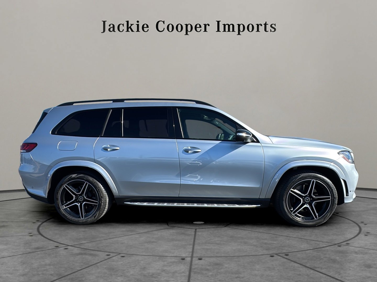 Used 2022 Mercedes-Benz GLS 450 4MATIC image 6