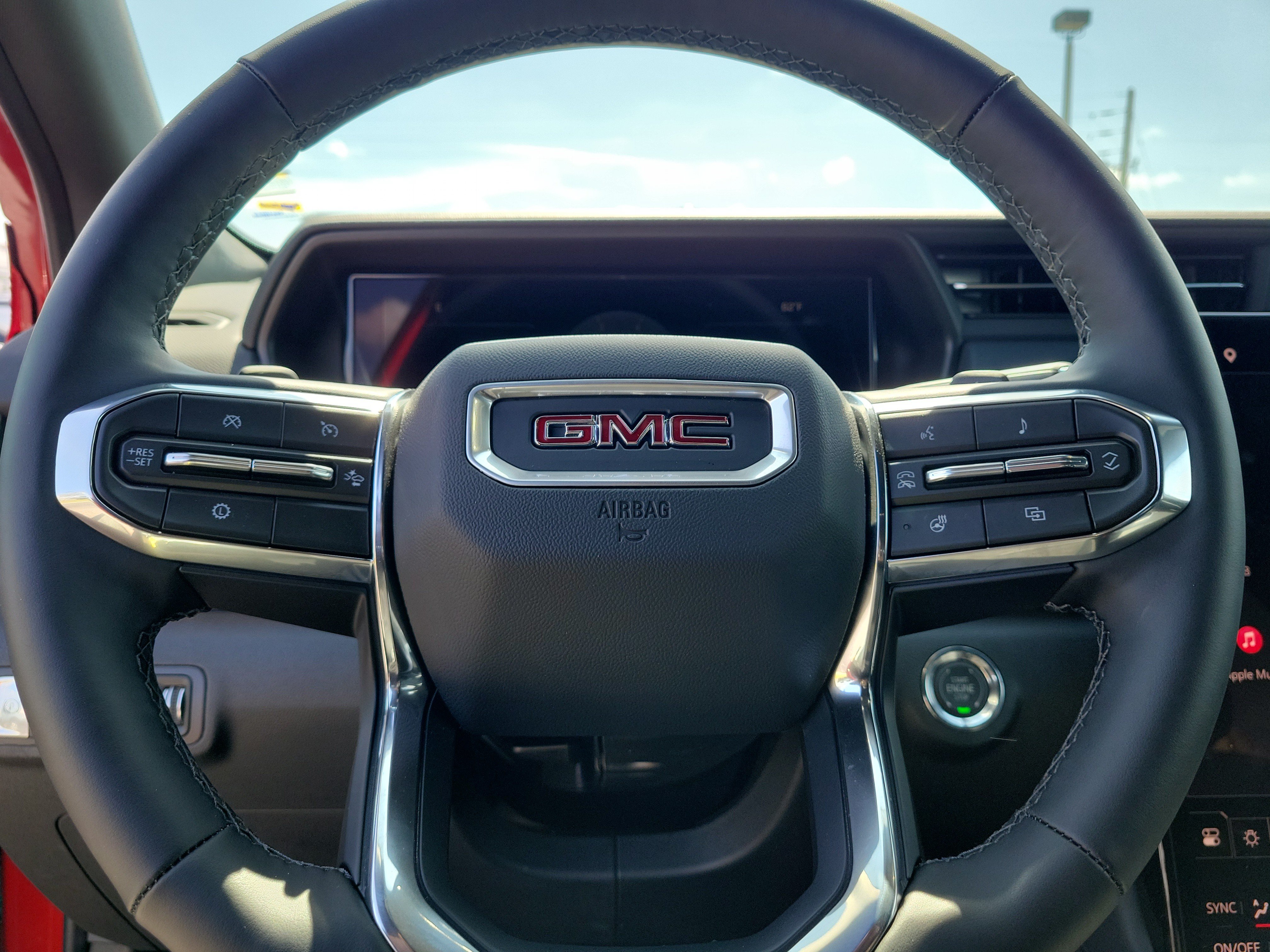 Used 2026 GMC Terrain Elevation w/ Elevation Premium Package FWD image 19