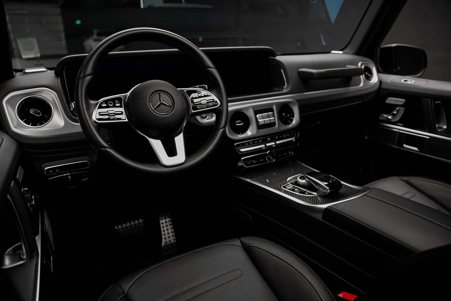 Used 2021 Mercedes-Benz G 550 w/ AMG Line image 2