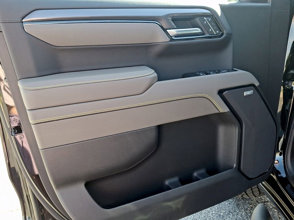 New 2026 Chevrolet Silverado 1500 ZR2 AWD/4WD image 8