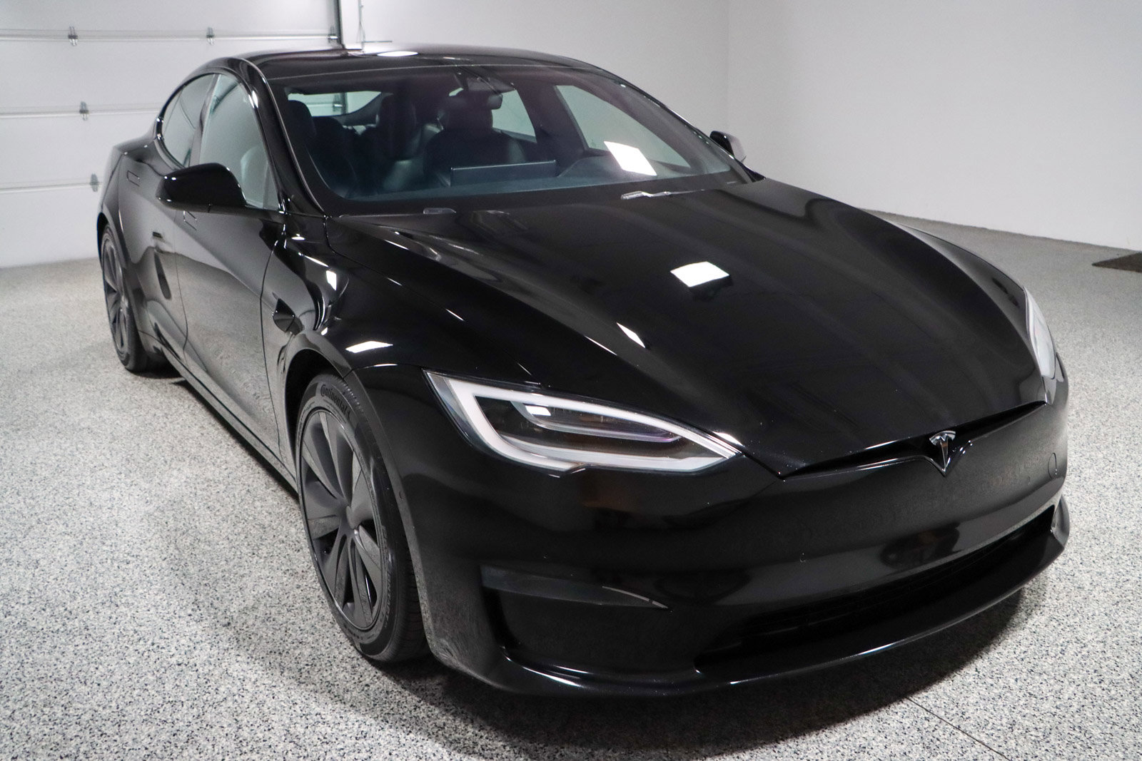 Used 2021 Tesla Model S Plaid image 5