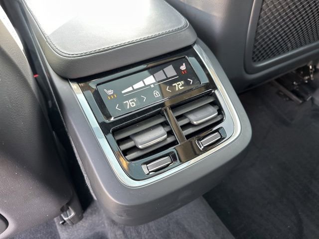 Certified 2023 Volvo XC90 B5 Plus w/ Protection Package Premier image 15