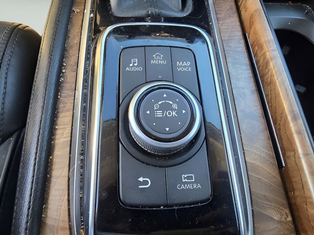 Used 2021 Nissan Armada SL w/ Captain's Chairs Package AWD/4WD image 21